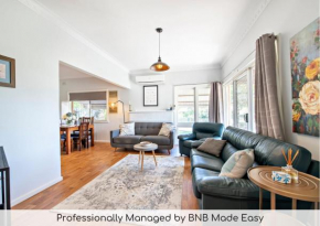 Rosewood Cottage - Stroll to Central, Cosy Escape